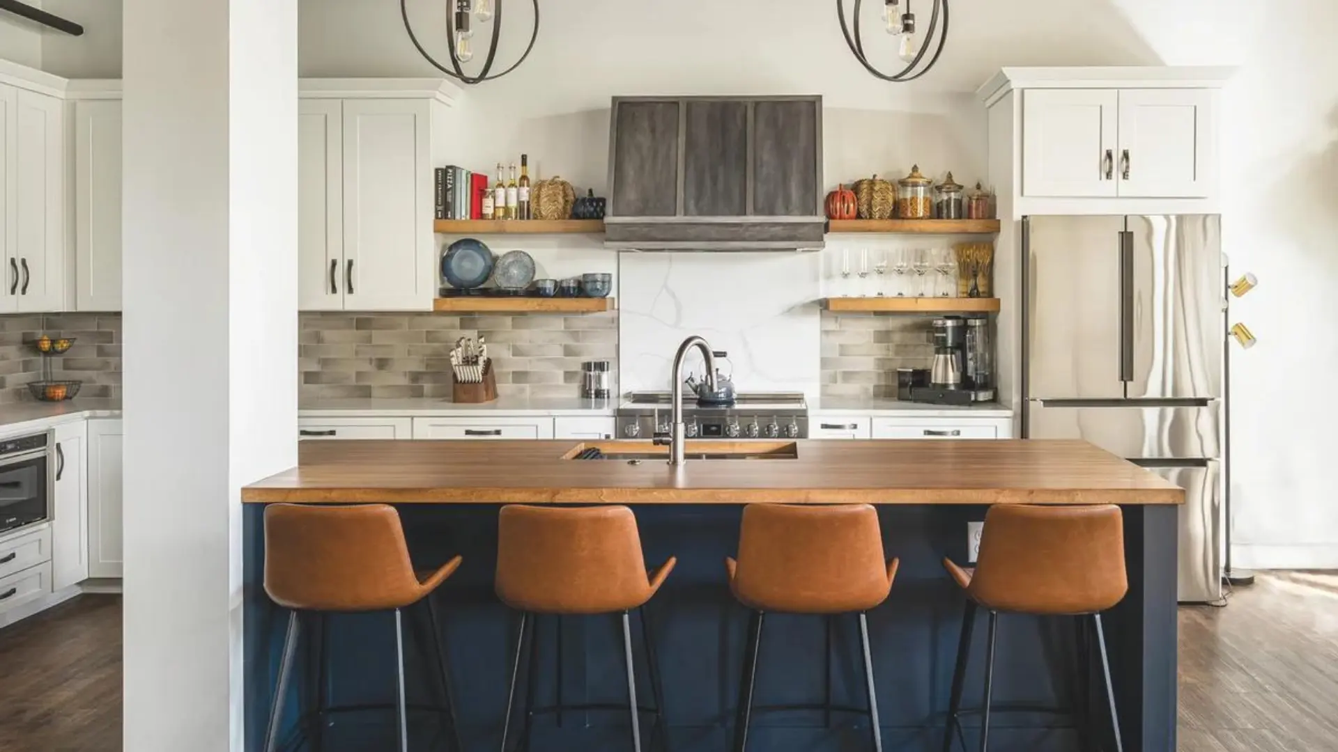 Synergy Cabinets| Waypointlivingspaces 650 Painted Navy and Linen Cabinets in Annandale VA 22003 United States| Synergy Cabinets Waypointlivingspaces 650 Painted Navy and Linen Cabinets in Annandale VA 22003 United States | Synergy Cabinets in Annadale, VA